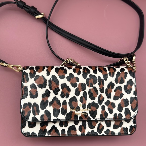 NWOTs Kate Spade Leopard Print Two Way Crossbody Bag with Gold Chain - Picture 8 of 9